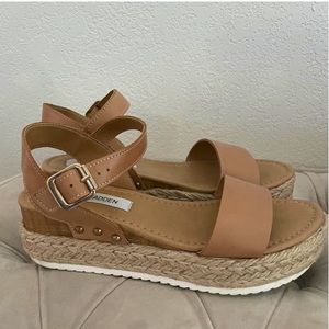 Steve Madden Platform Sandals Beige